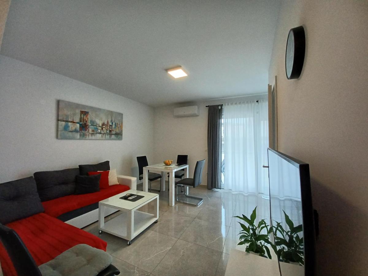 Apartments Leon 2 Novigrad Istria Esterno foto